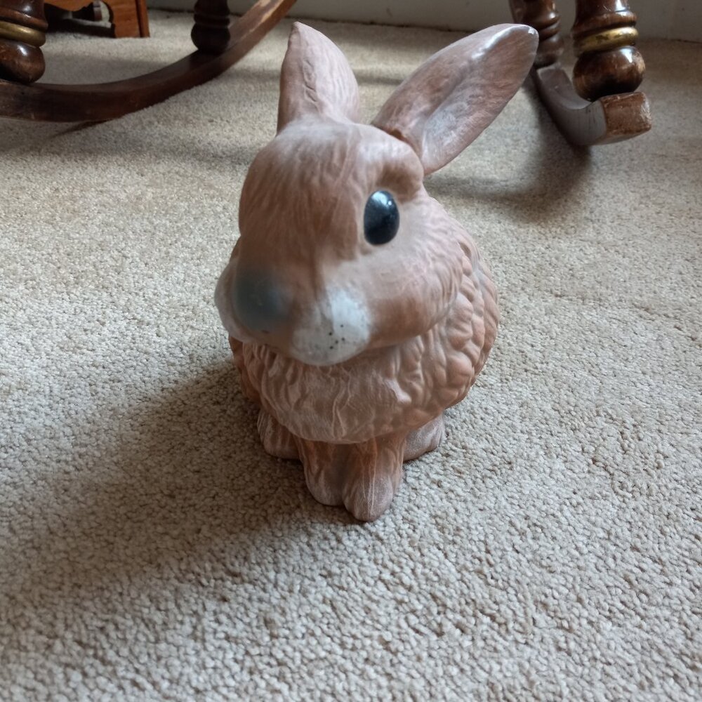 Adorable Rabbit/Bunny Ceramic Hand Painted - Picture 3 of 11